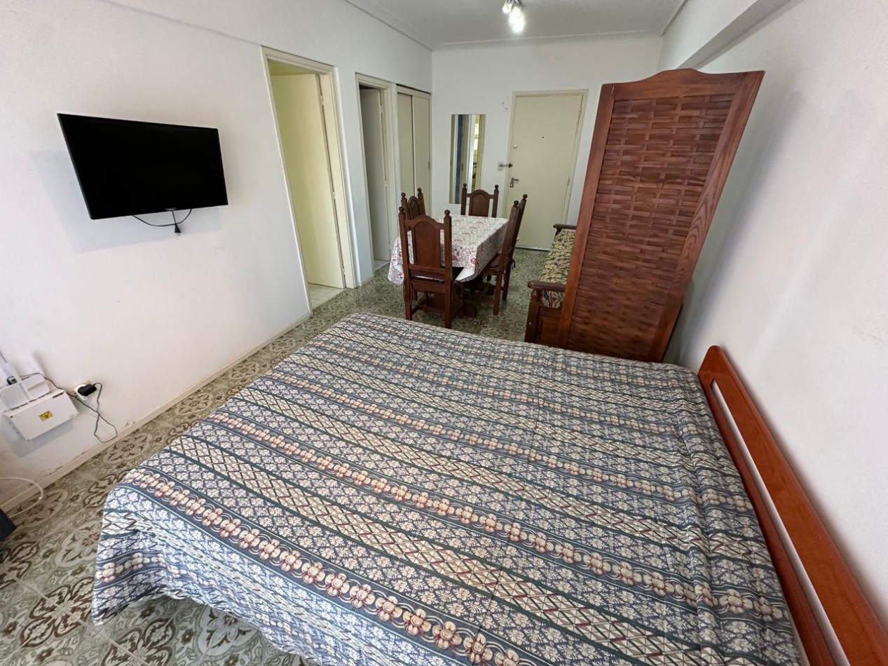 Monoambiente Frente a la Playa y 50 mts de la Peatonal