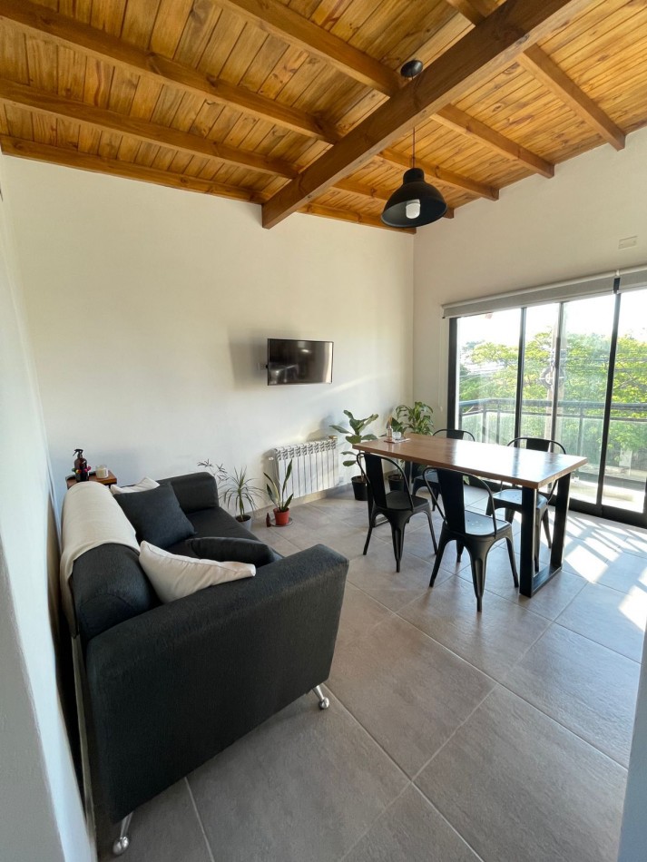 Depto Nuevo con Balcon y Parrilla