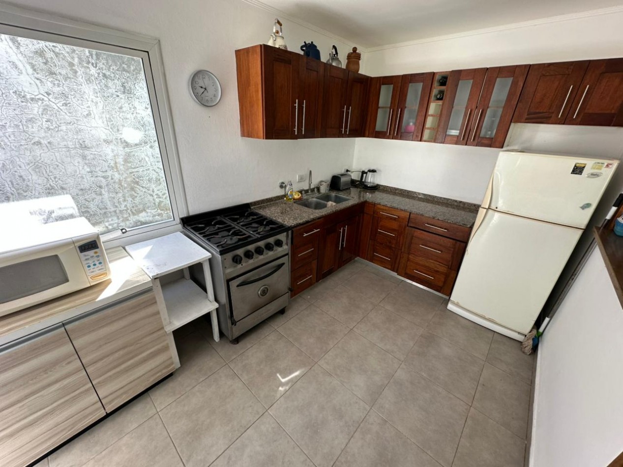 Casa Moderna en Zona 3