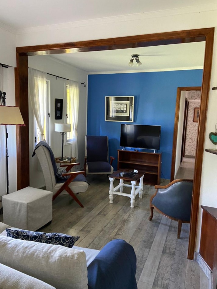 Hermosa Casa con Jardin y Quincho