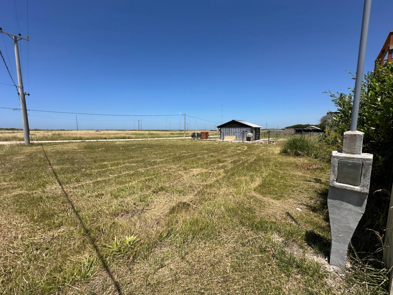 Lote 620 M2 Frente a la Playa