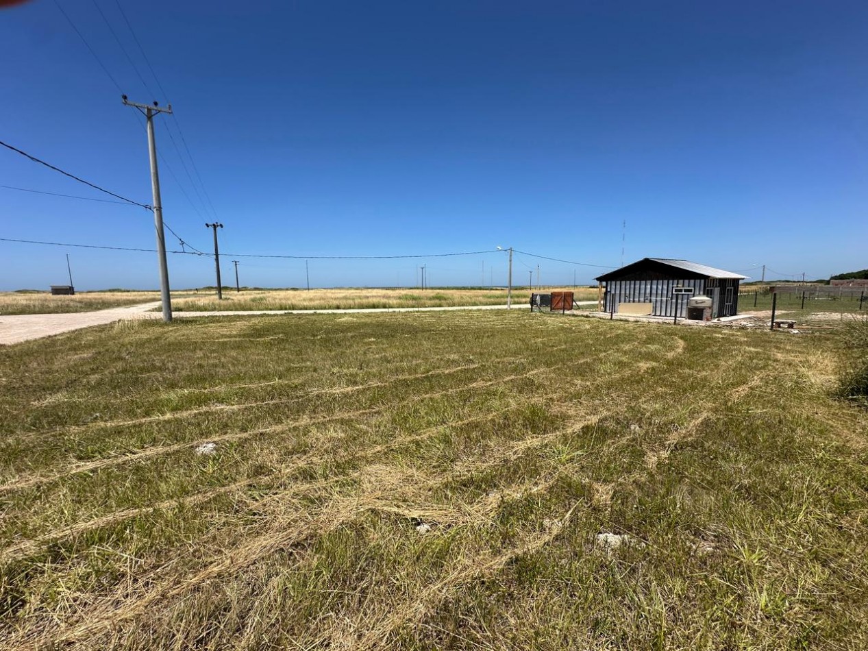 Lote 620 M2 Frente a la Playa