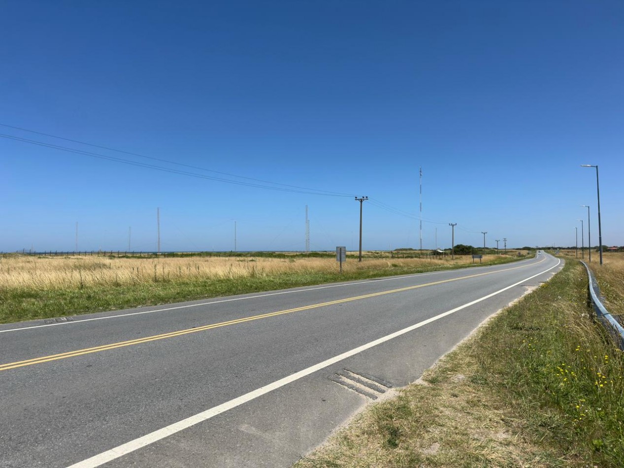 Lote 620 M2 Frente a la Playa