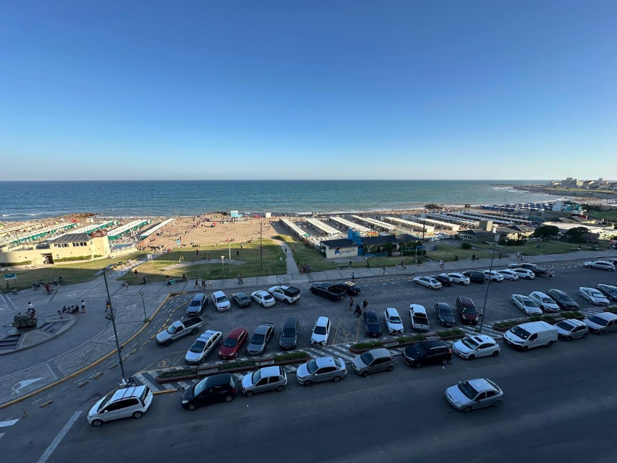 Depto 3 dormitorios Frente al Mar