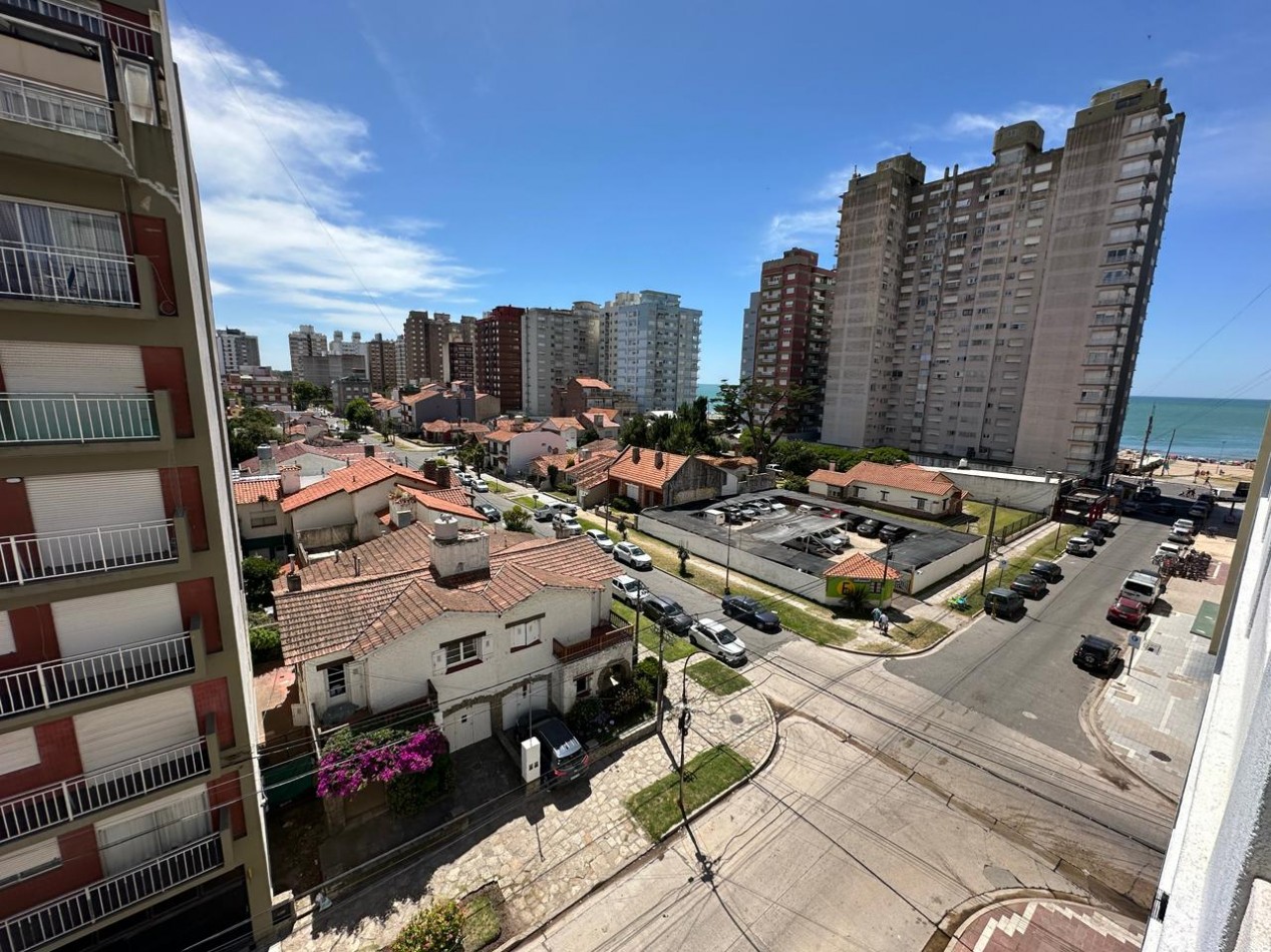 Tres Ambientes con Dependencia en Calle 19 Esquina 14