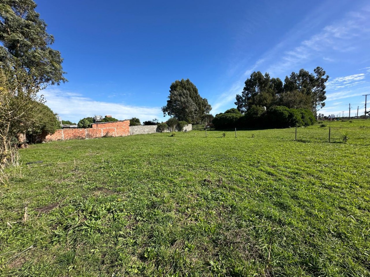 Lote 600 M2 Ceibos casi Chapar