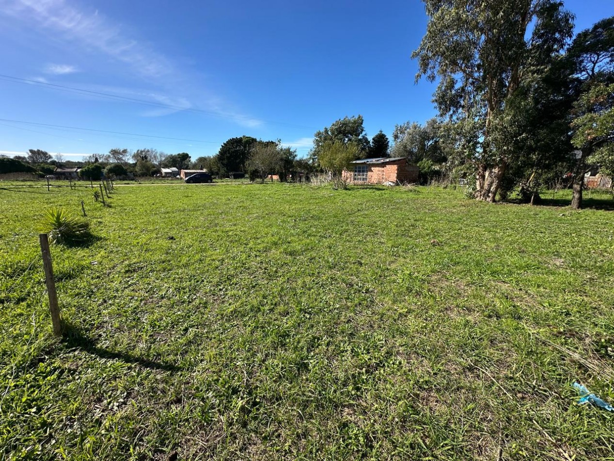 Lote 600 M2 Ceibos casi Chapar