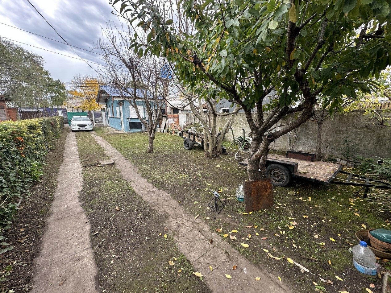 Casa + Depto + Local, 200 M2 Cub.