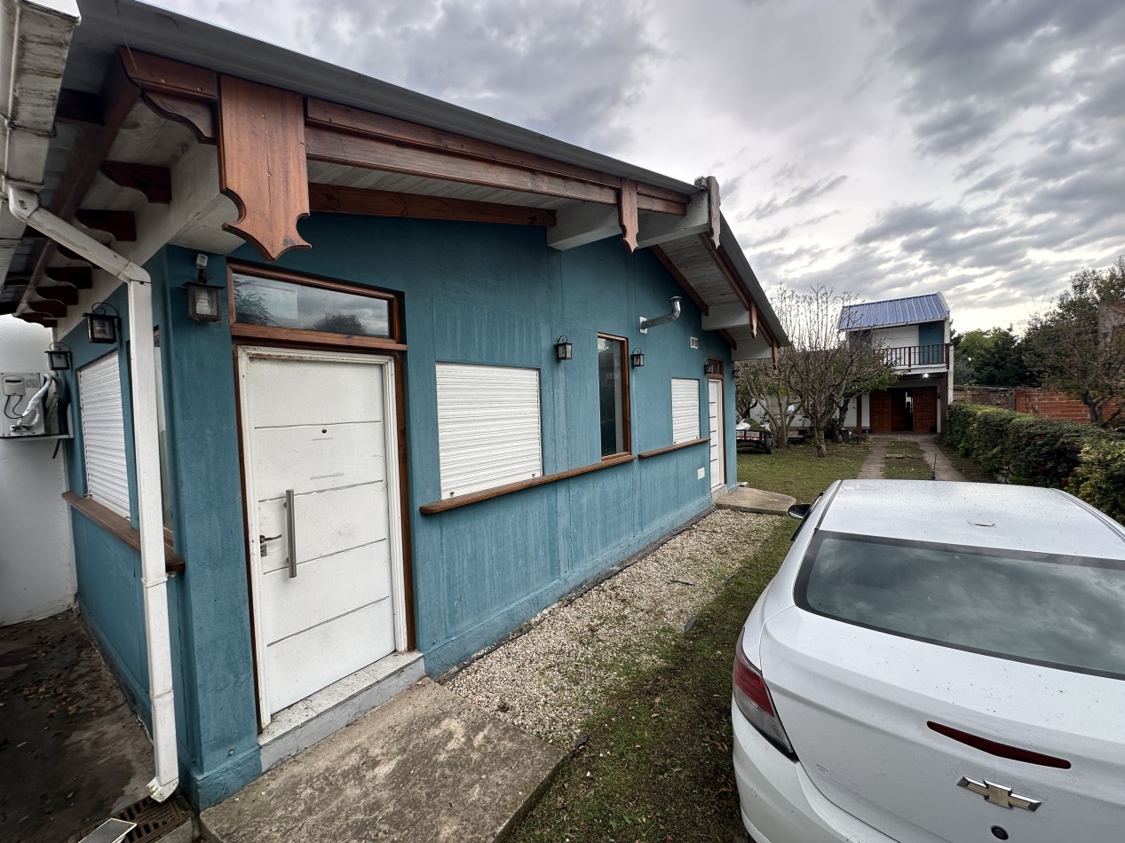 Casa + Depto + Local, 200 M2 Cub.