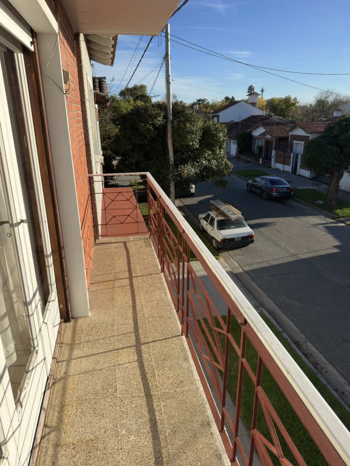 Depto 4 Ambientes en 31 y 28
