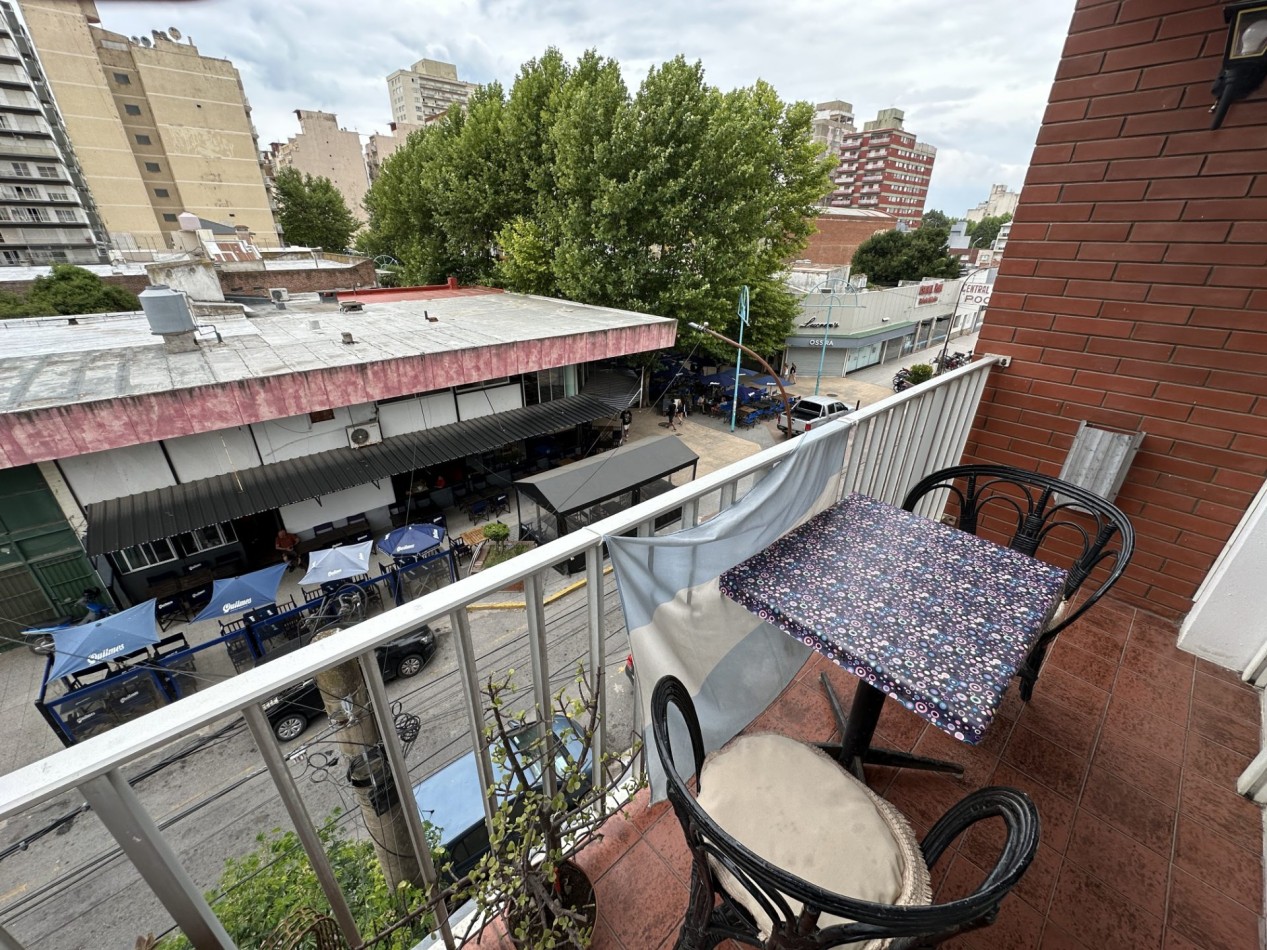 Dos Ambientes 18 y Peatonal